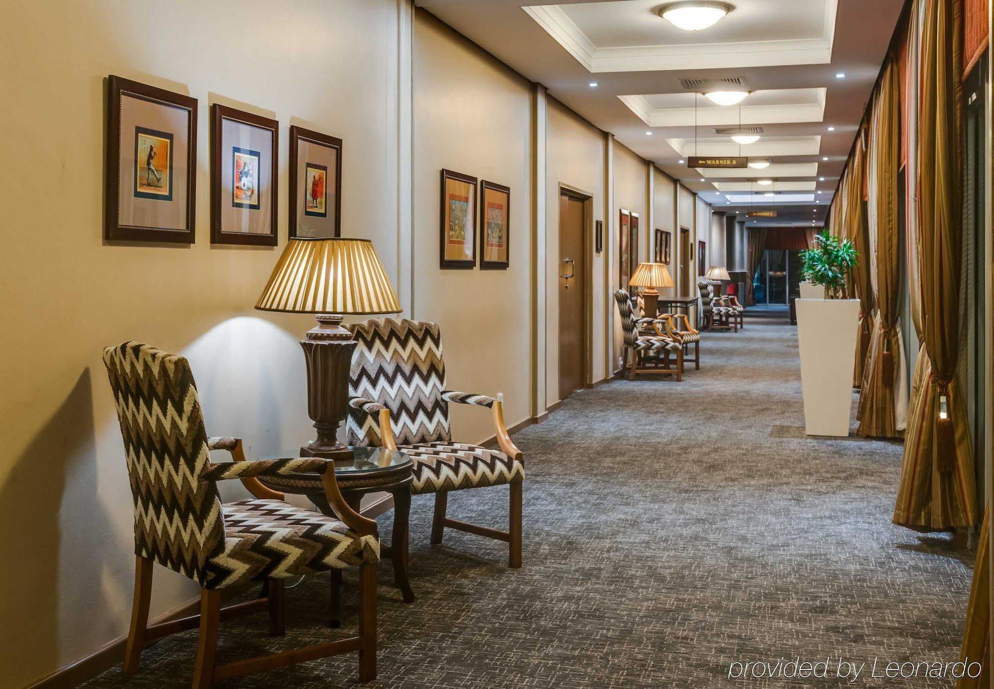 Protea Hotel By Marriott Karridene Beach Amanzimtoti Esterno foto