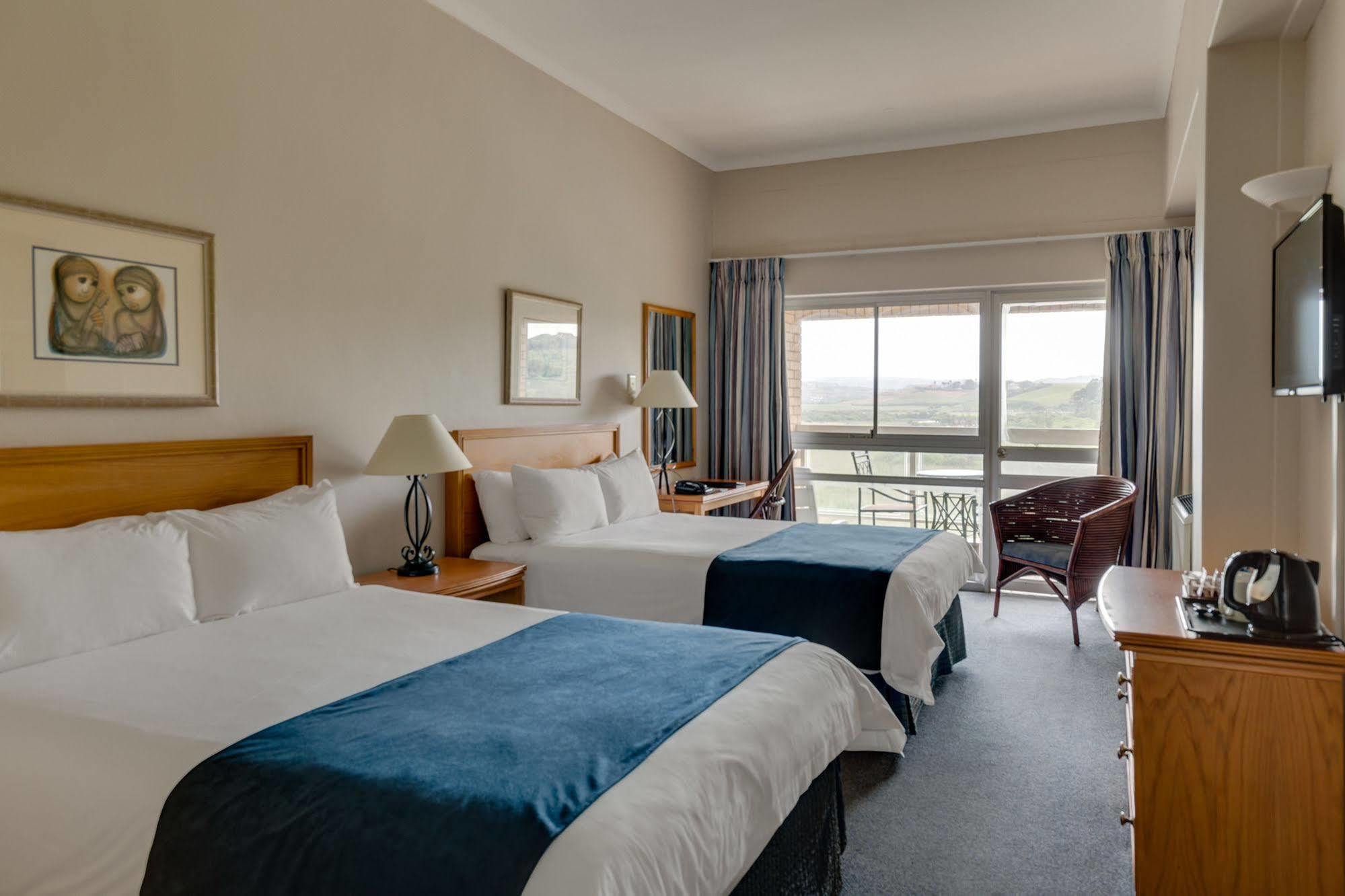 Protea Hotel By Marriott Karridene Beach Amanzimtoti Esterno foto